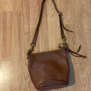 Coach purse, crossbody , used but in great condition, cognac color
